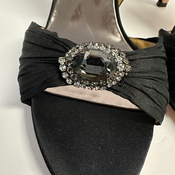 Badgley Mischka Size 8.5 Black Satin Peep Toe Heels Crystal Detail Ankle Strap - Picture 5 of 12